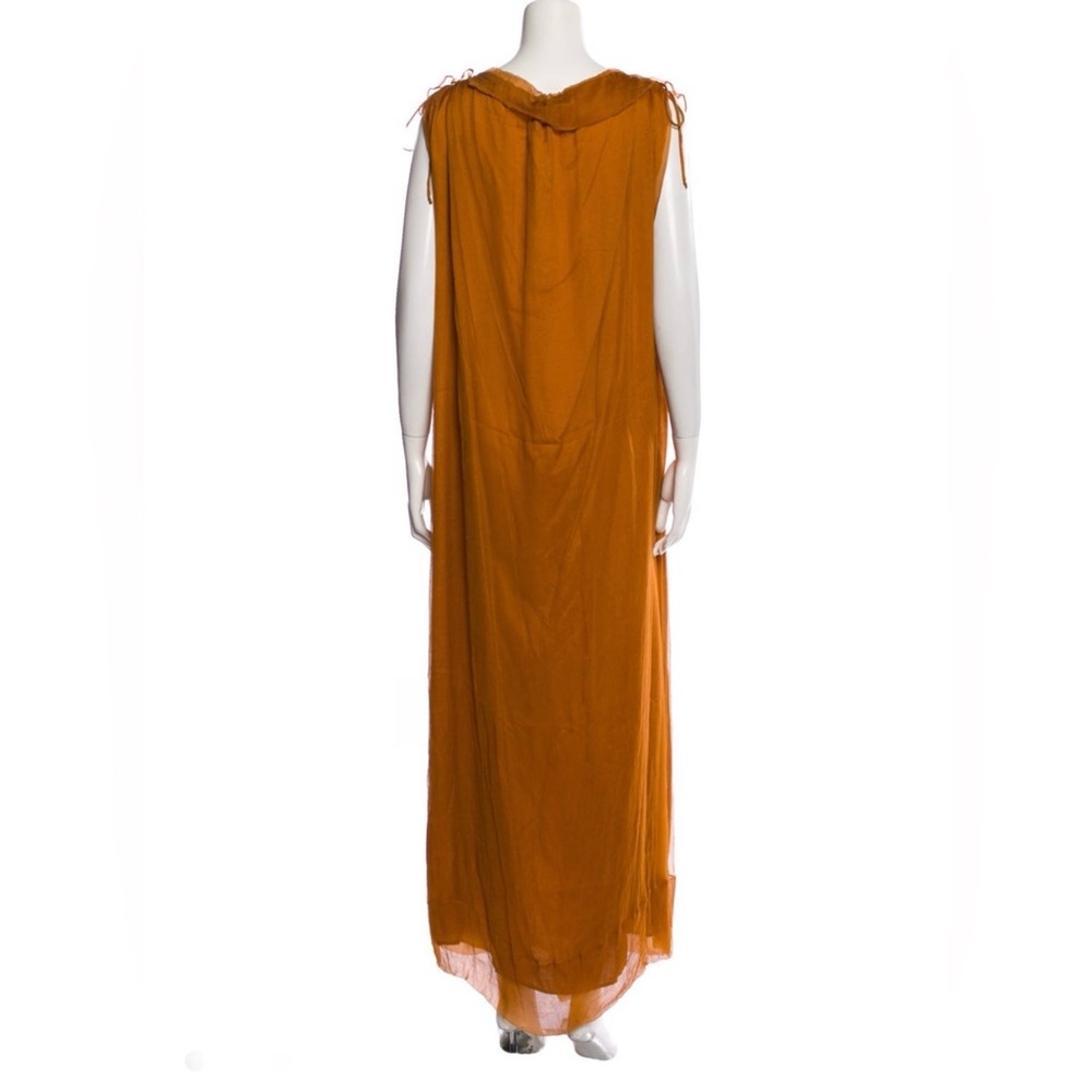 Rodebjer
Chic Sleeveless Orange Maxi Dress - Picture 3 of 3